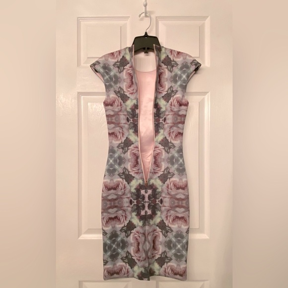 Ted Baker dress *GENTLY worn* - Picture 4 of 13